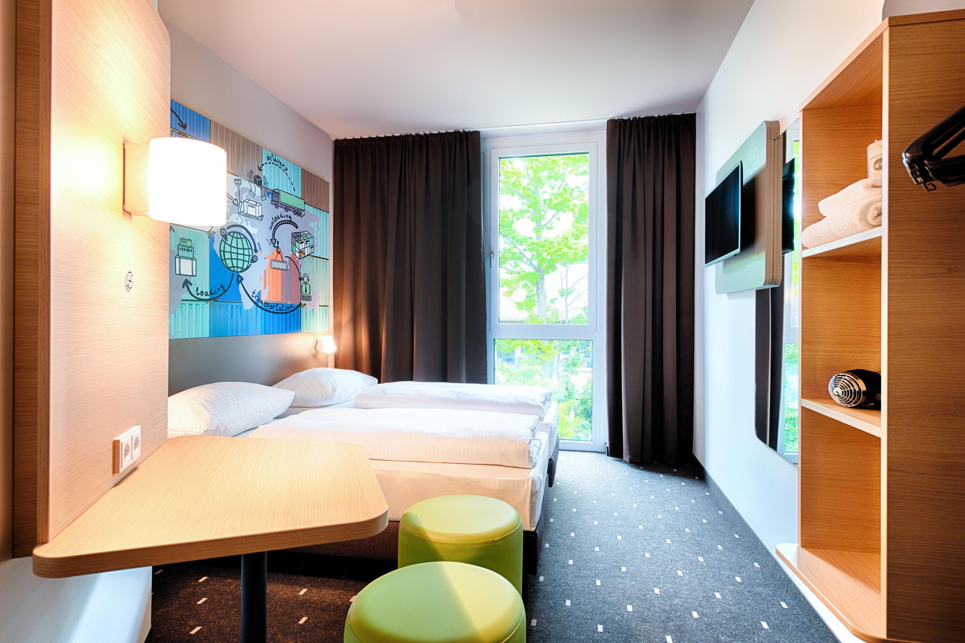 B&B Hotel Stuttgart-Neckarhafen 外观 照片